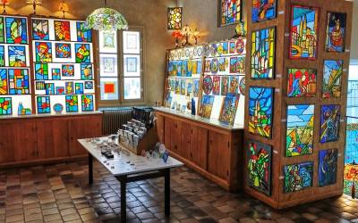 LA GALERIE DU VITRAIL